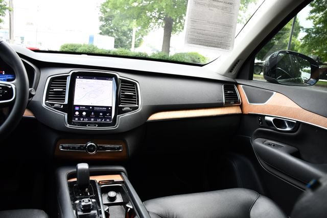 Certified 2023 Volvo XC90 B5 Plus w/ Protection Package Premier AWD/4WD image 16