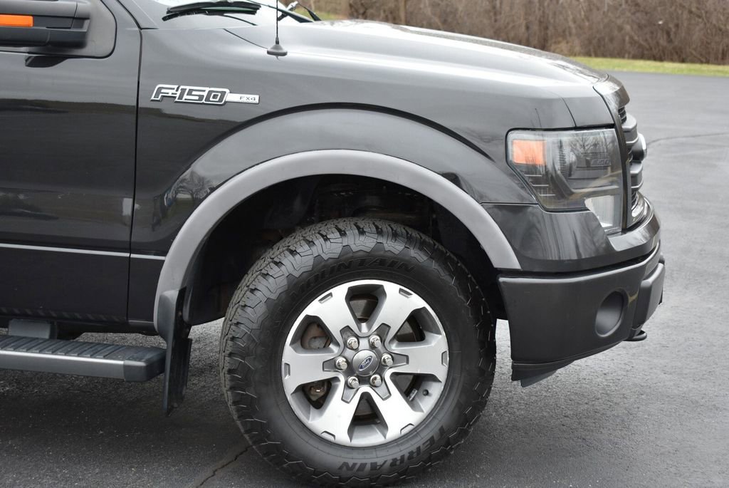 Used 2014 Ford F150 FX4 w/ Equipment Group 402A Luxury image 3