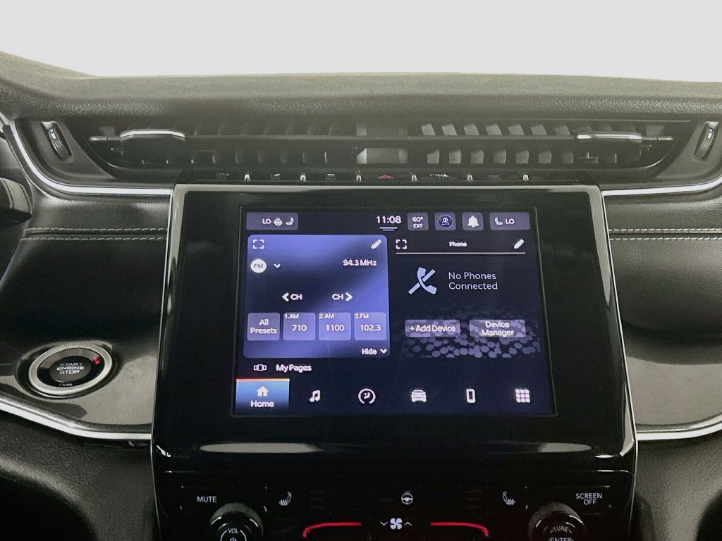 Used 2023 Jeep Grand Cherokee Laredo w/ Luxury Tech Group I AWD/4WD image 17