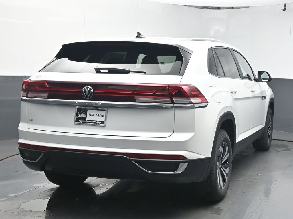 New 2026 Volkswagen Atlas Cross Sport SE image 7