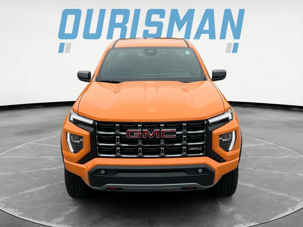 Used 2025 GMC Canyon AT4 w/ LPO, Off Road Lift Package AWD/4WD image 9