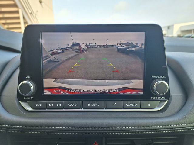 Certified 2026 Nissan Rogue SV FWD image 20