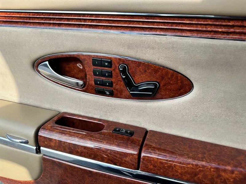 Used 2006 Maybach 57 RWD image 23