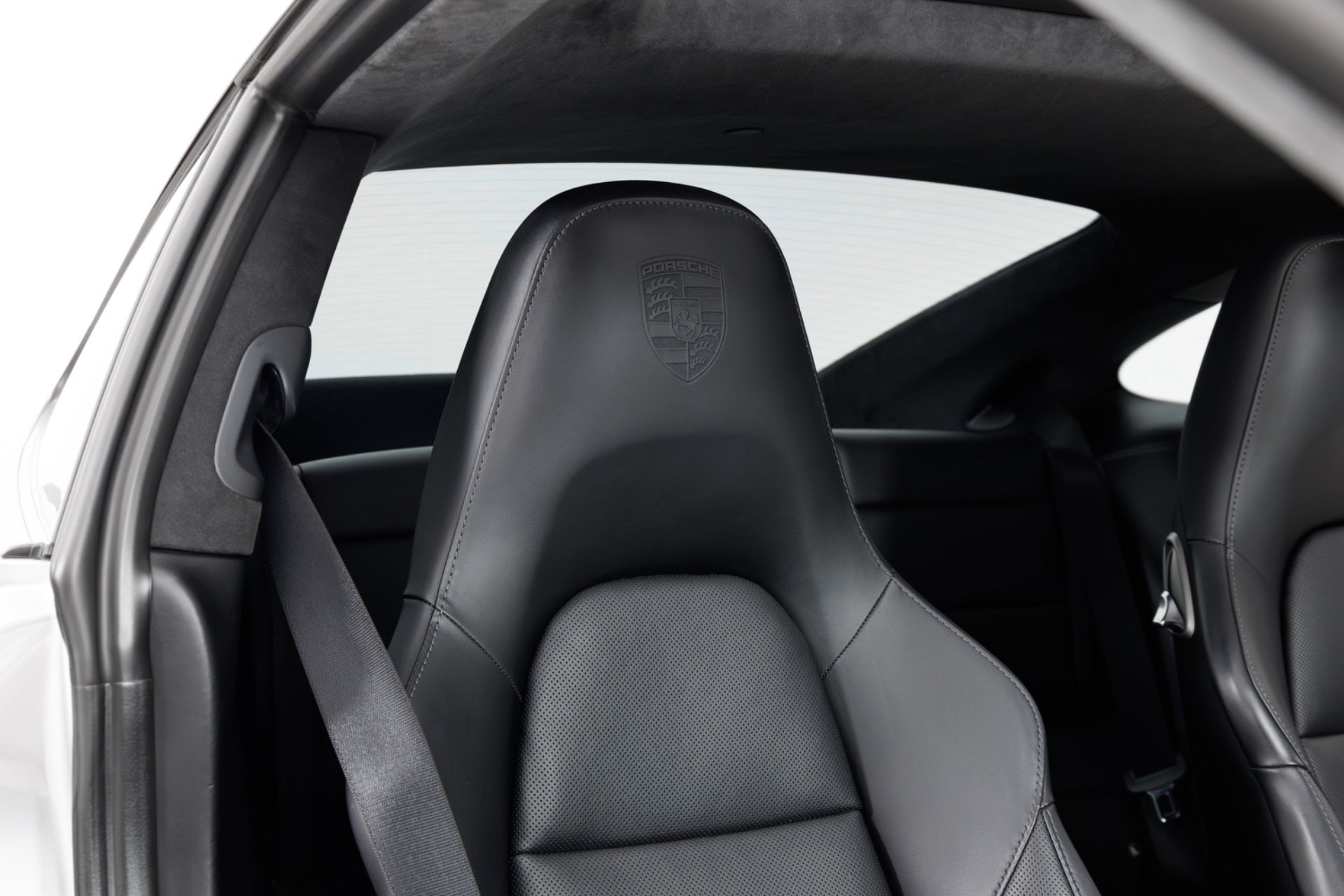 Used 2017 Porsche 911 Turbo S AWD/4WD image 40