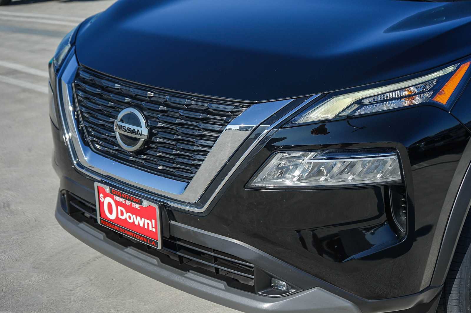 Used 2021 Nissan Rogue SL FWD image 5