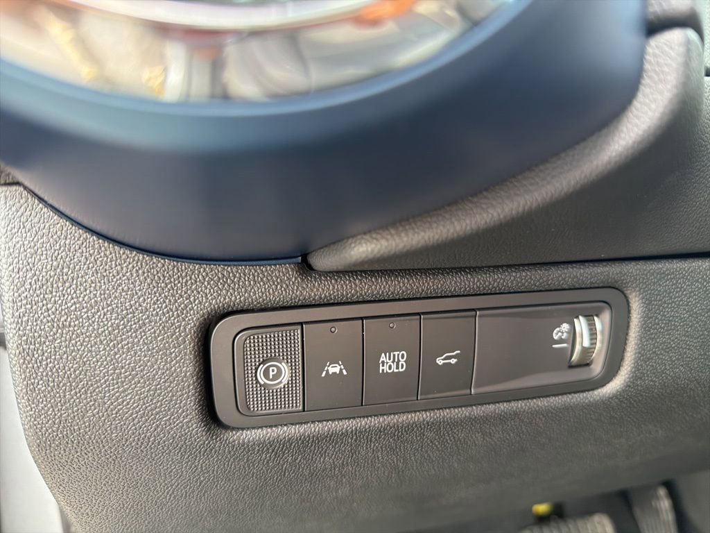 New 2026 Chevrolet Equinox EV LT image 18