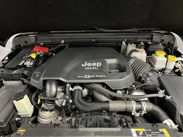 Used 2023 Jeep Gladiator Sport image 30