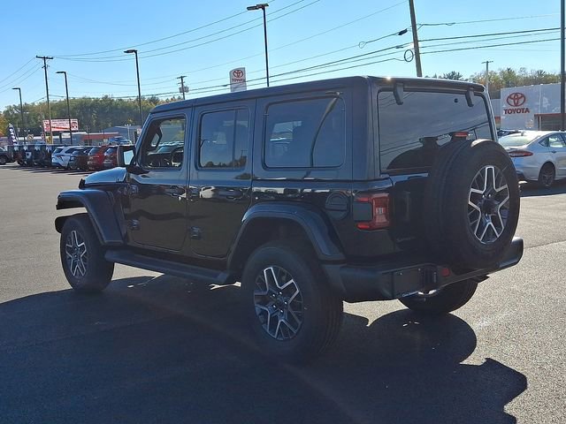 New 2026 Jeep Wrangler Sahara image 8
