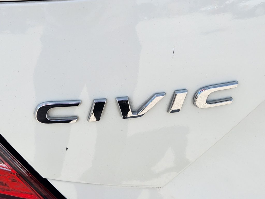 Used 2017 Honda Civic EX image 6