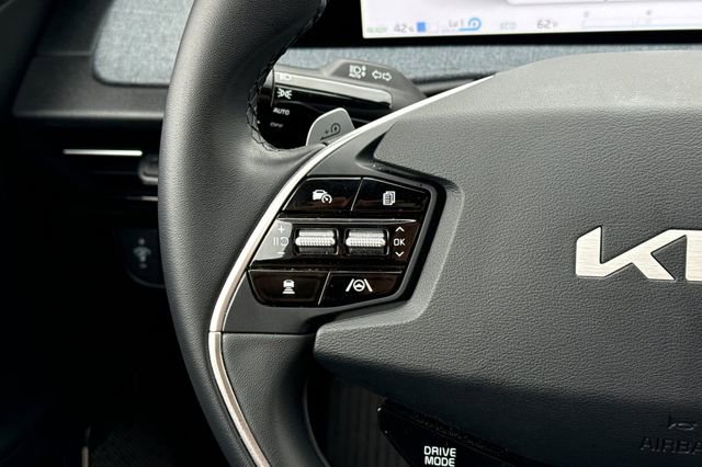 Certified 2024 Kia EV6 Wind RWD image 31