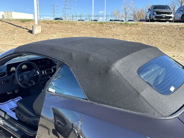 Used 2024 Ford Mustang GT Premium image 25