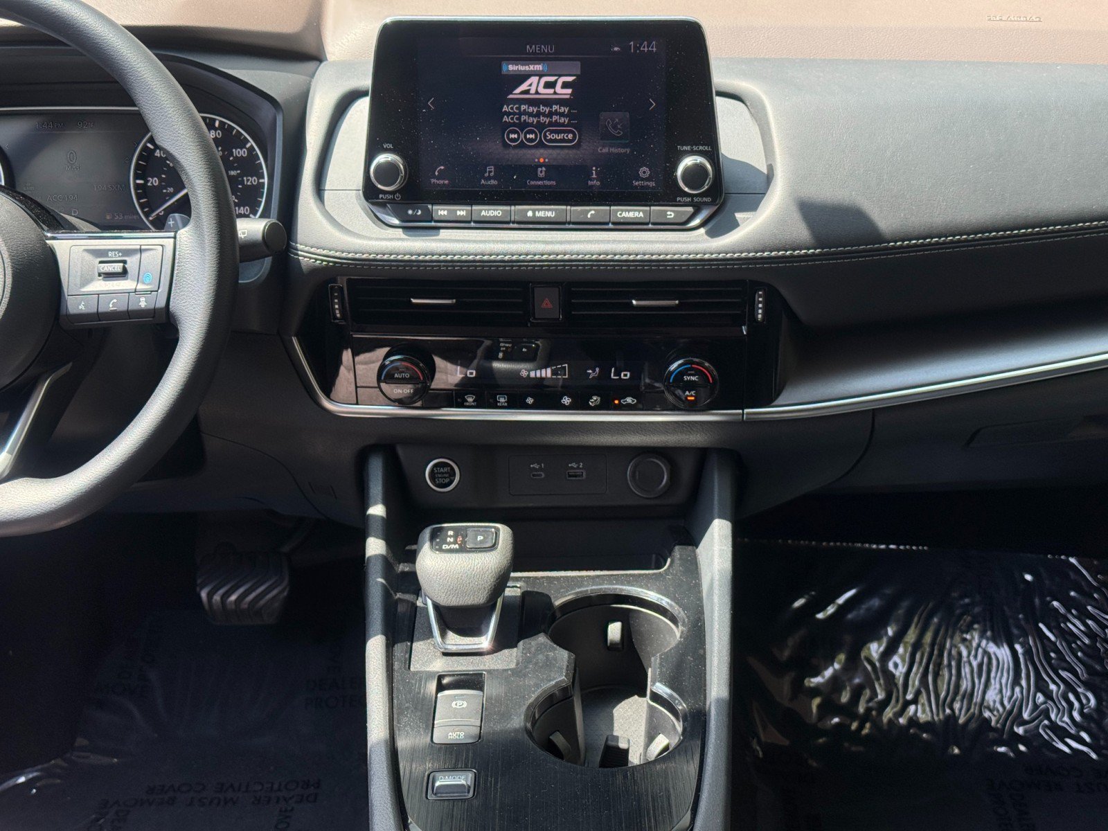 Used 2022 Nissan Rogue SV FWD image 21