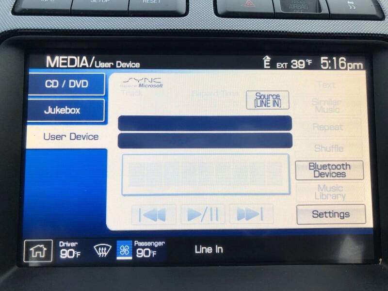 Used 2010 Ford Taurus SHO image 40