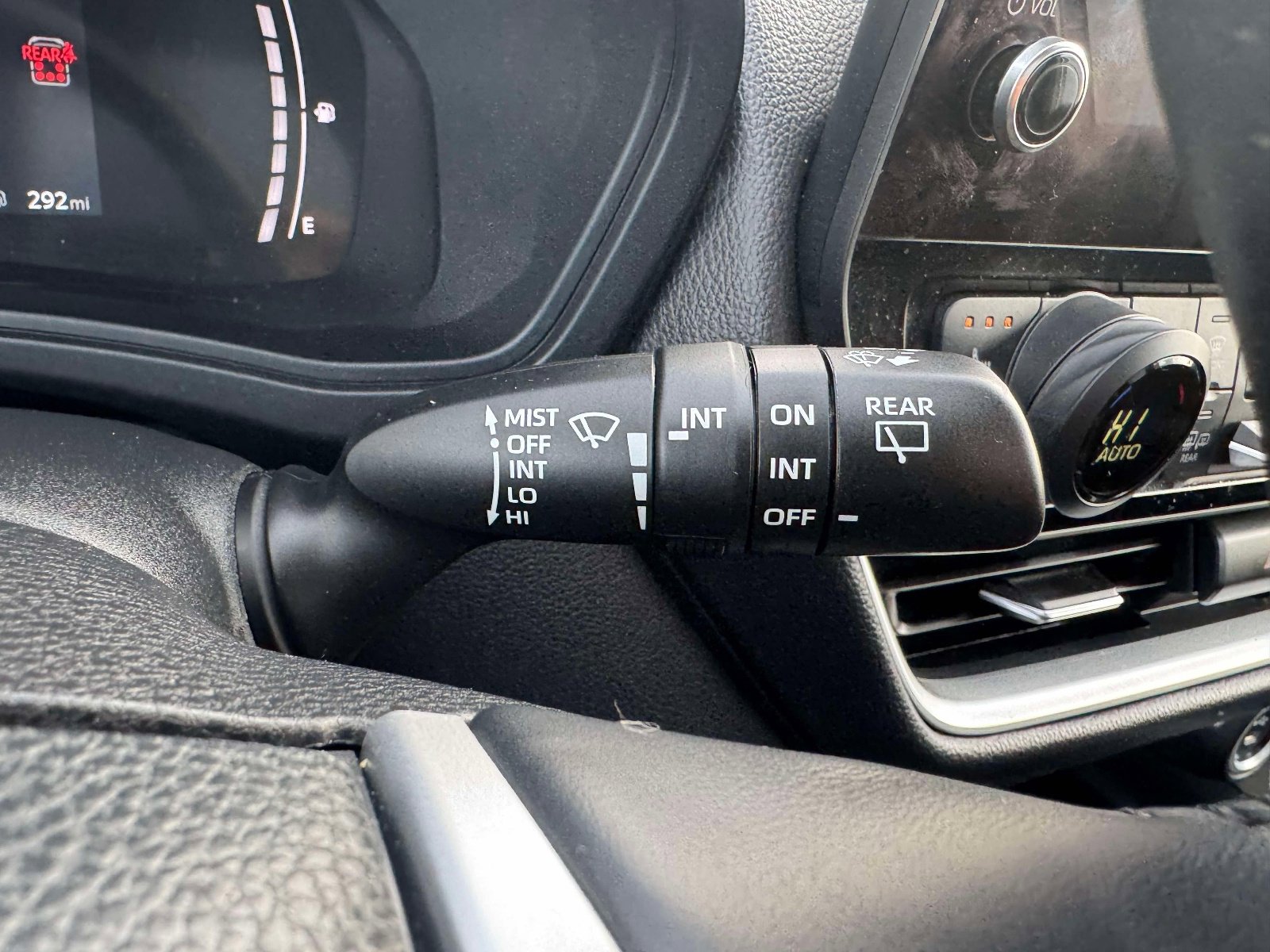 Certified 2024 Toyota Grand Highlander XLE image 30