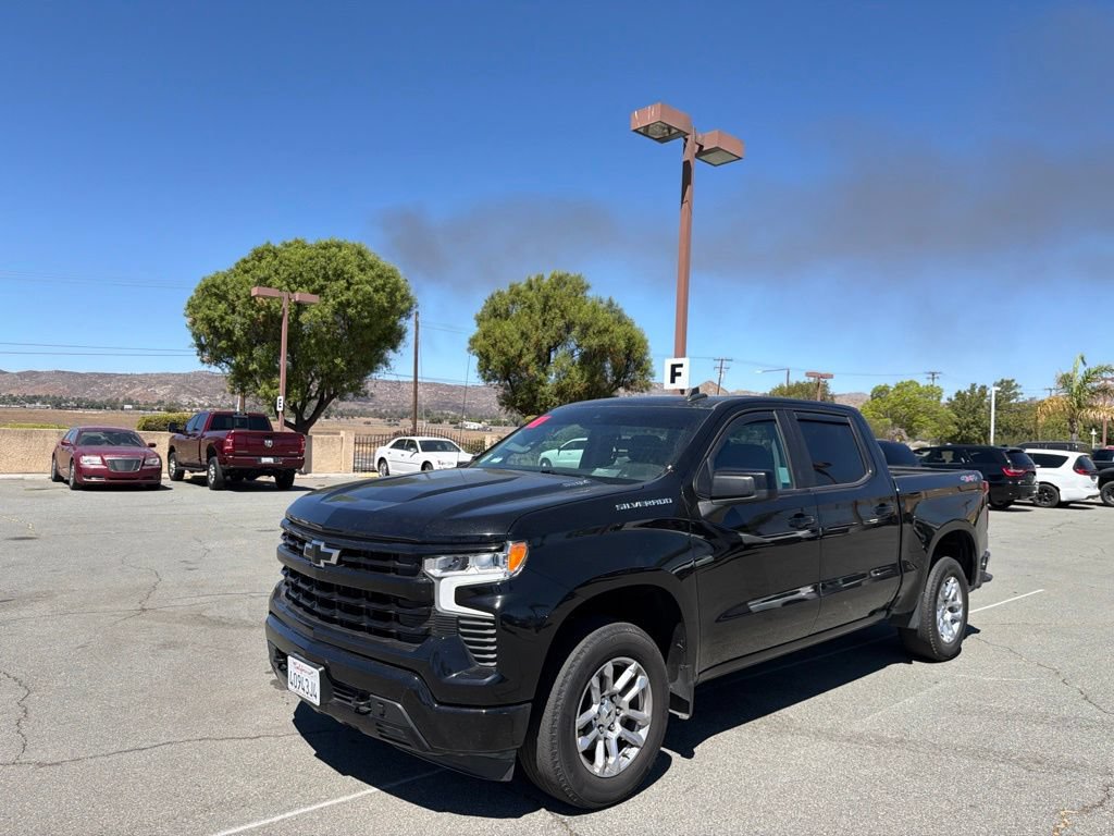 Used 2023 Chevrolet Silverado 1500 RST AWD/4WD image 10