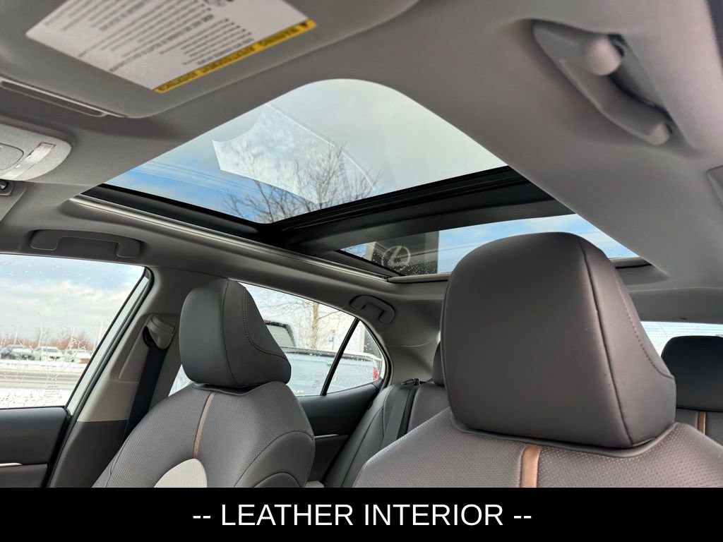 Used 2020 Toyota Camry XLE w/ Driver Assist Package image 7