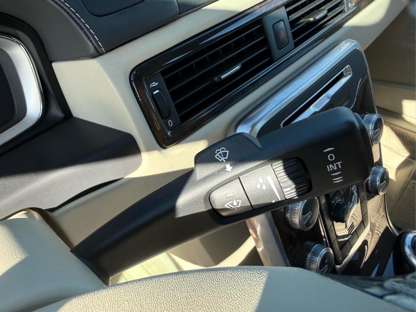 Used 2015 Volvo S80 T6 Platinum AWD/4WD image 29