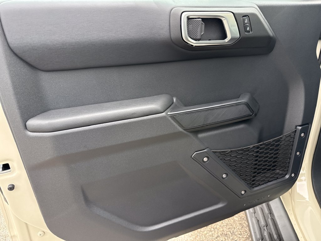 New 2026 Ford Bronco Outer Banks AWD/4WD image 19