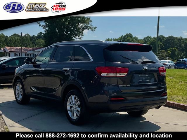 Used 2017 Kia Sorento LX image 5