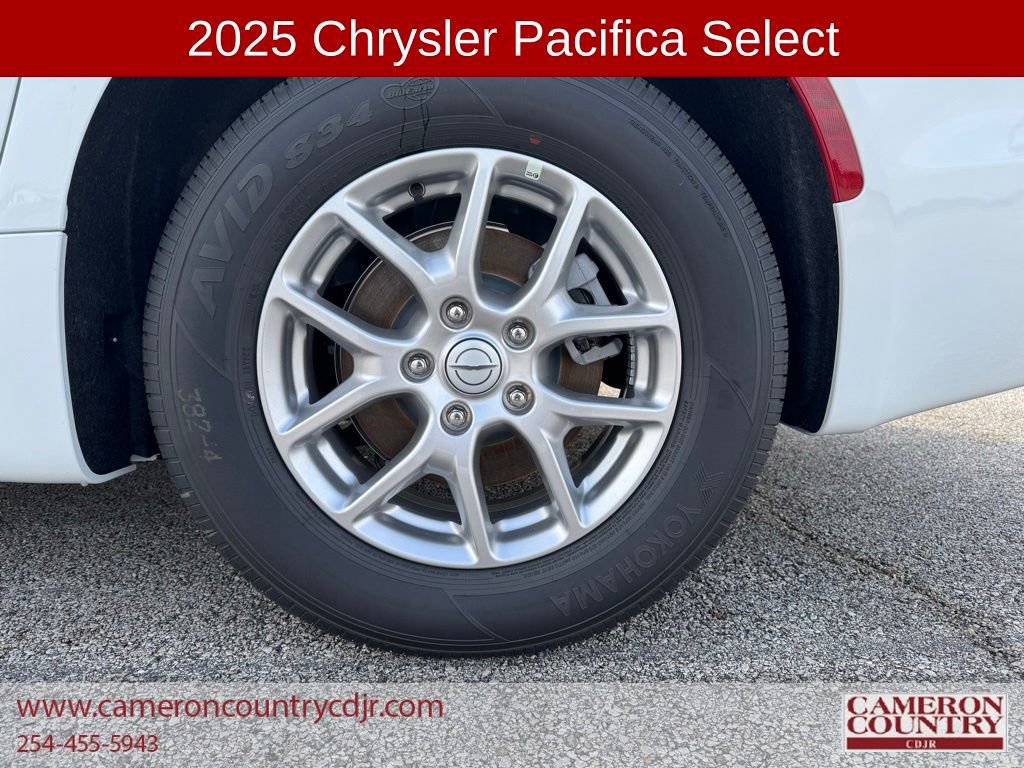 New 2025 Chrysler Pacifica Select image 17