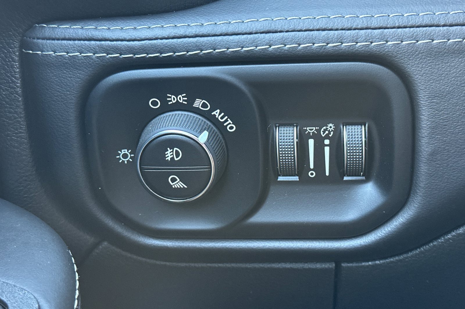 Used 2025 RAM 2500 Rebel w/ Rebel Level 2 Equipment Group image 40