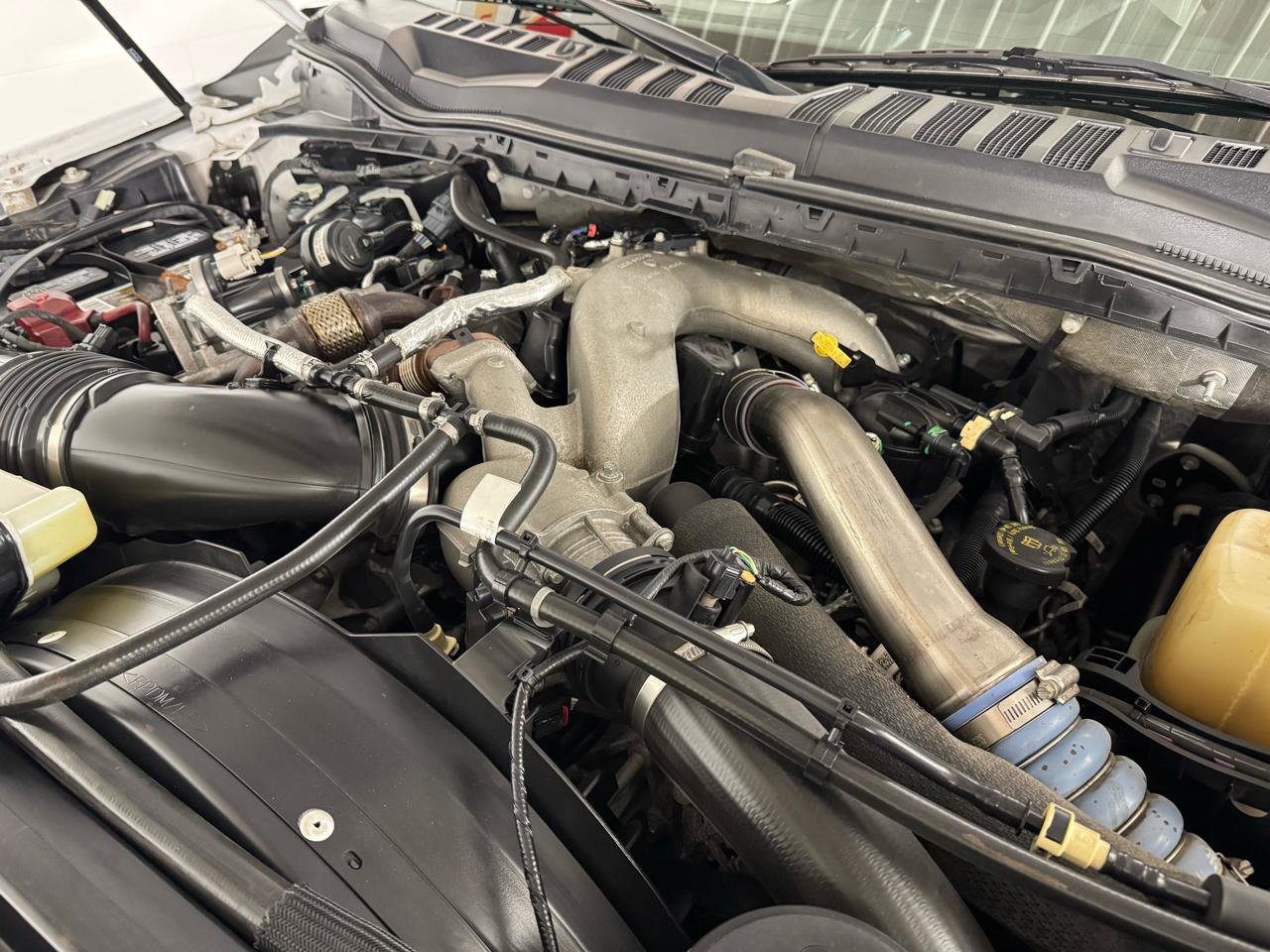Used 2022 Ford F350 XL w/ STX Appearance Package AWD/4WD image 11