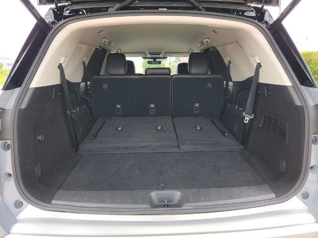 Certified 2024 Nissan Pathfinder SL w/ Black Appearance Package FWD image 14