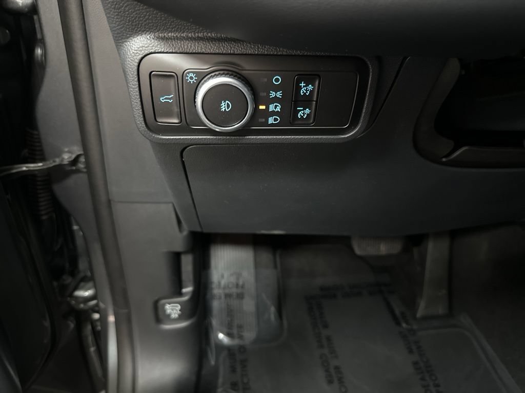 Used 2025 Ford Explorer ST-Line AWD/4WD image 30