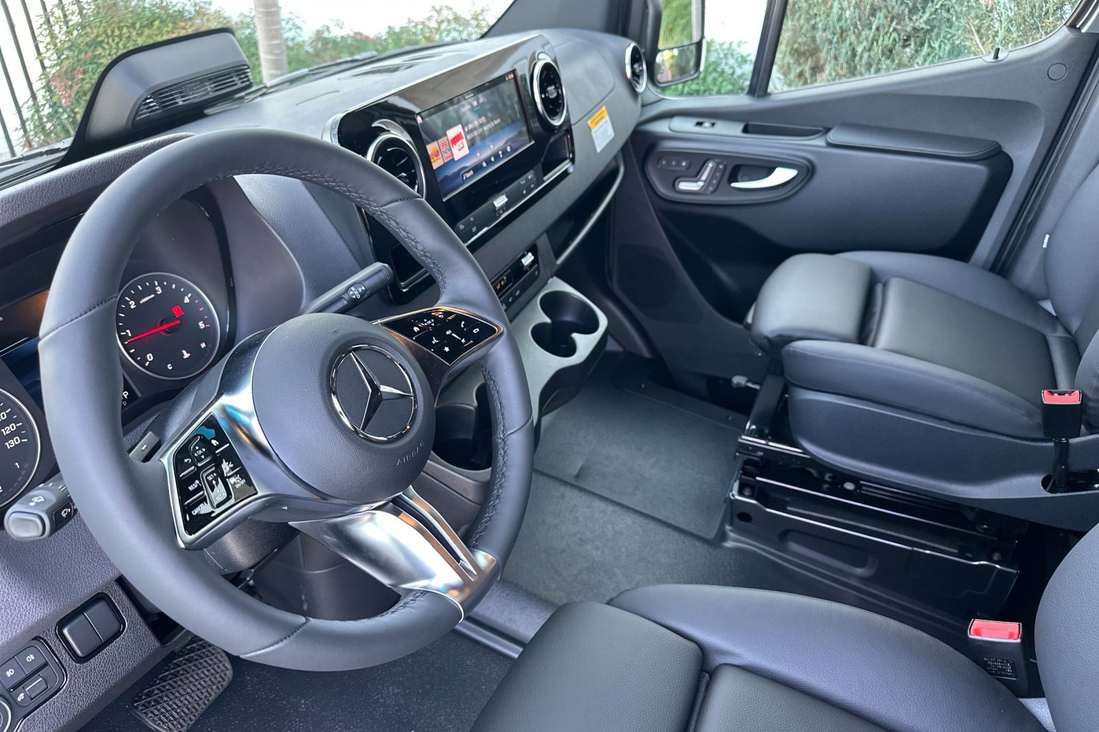 New 2026 Mercedes-Benz Sprinter 2500 image 10