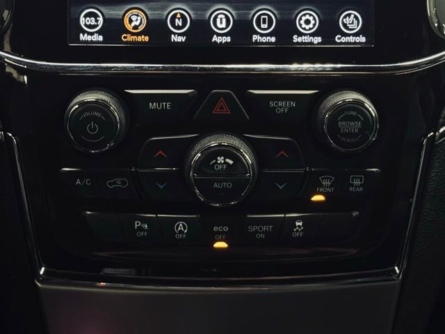 Certified 2022 Jeep Grand Cherokee Limited image 33