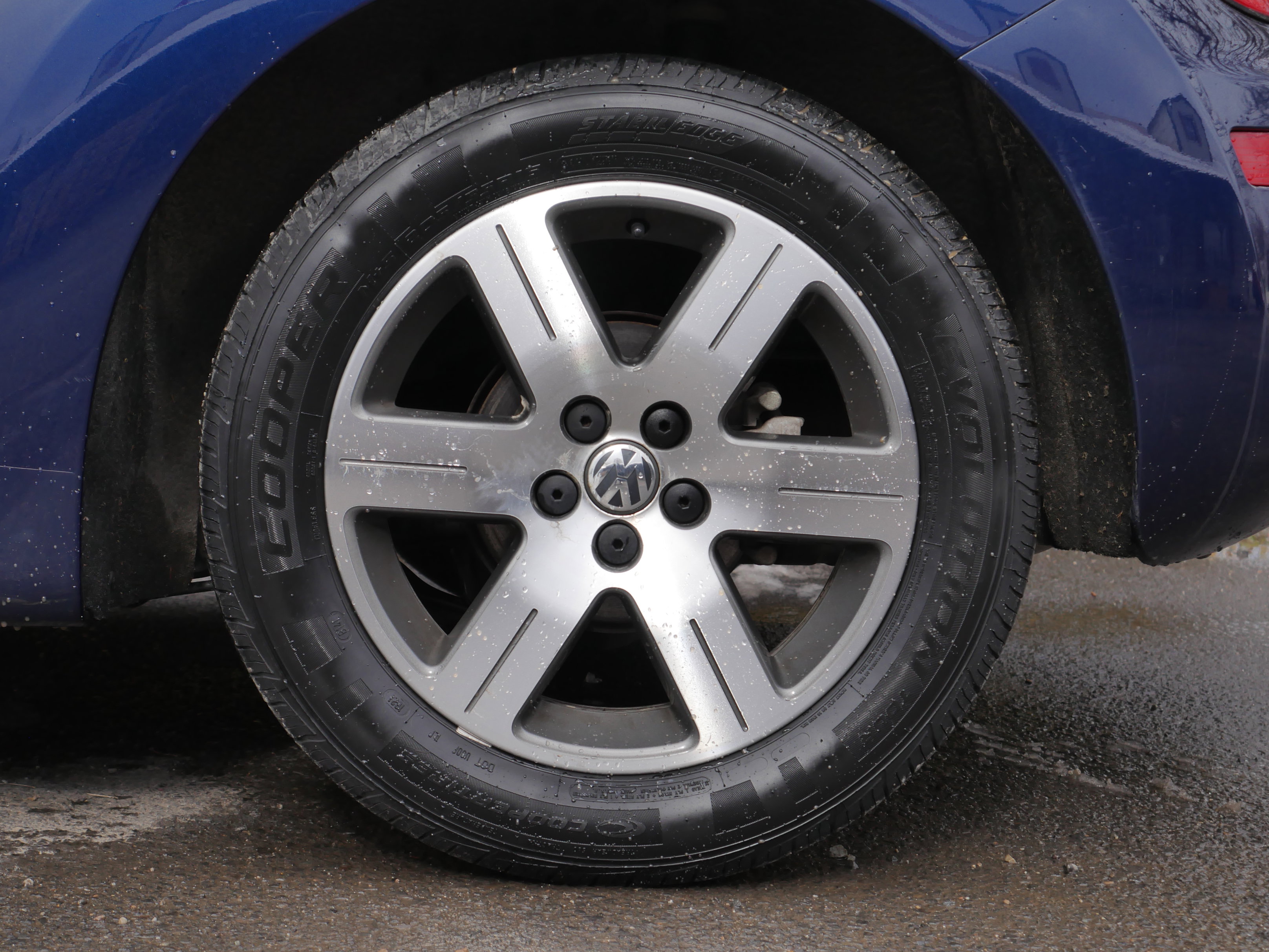 Used 2006 Volkswagen Beetle Convertible w/ Package 1 image 13