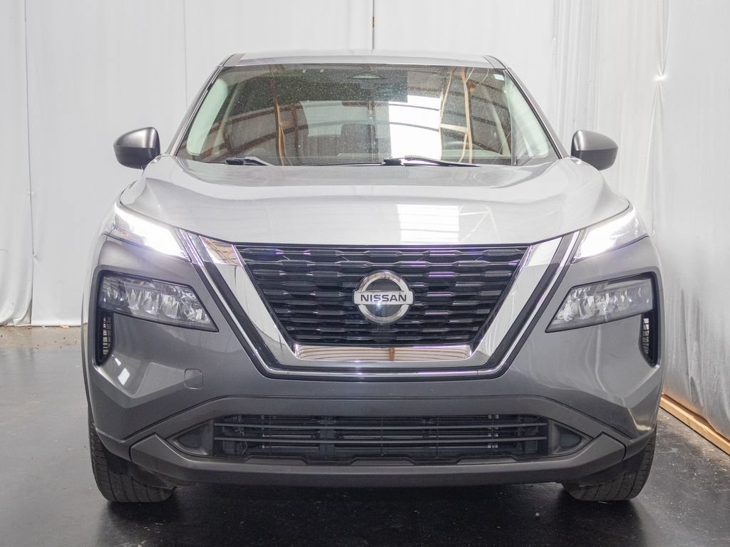 Used 2021 Nissan Rogue S AWD/4WD image 2