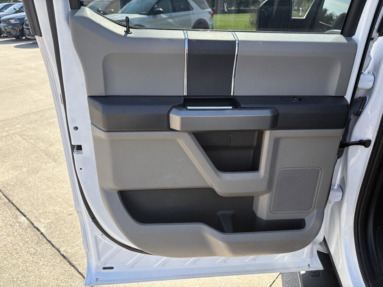Used 2019 Ford F150 XLT w/ Trailer Tow Package AWD/4WD image 12