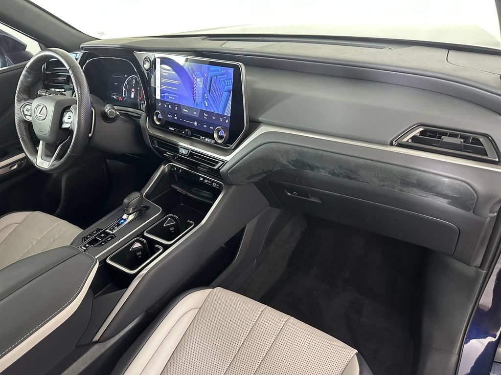 Used 2025 Lexus TX 350 AWD w/ Technology Package image 33