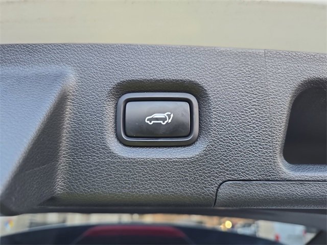 Used 2021 Hyundai Santa Fe Limited image 16