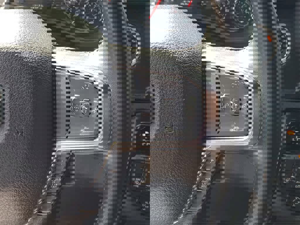 Used 2024 RAM 1500 Laramie image 26