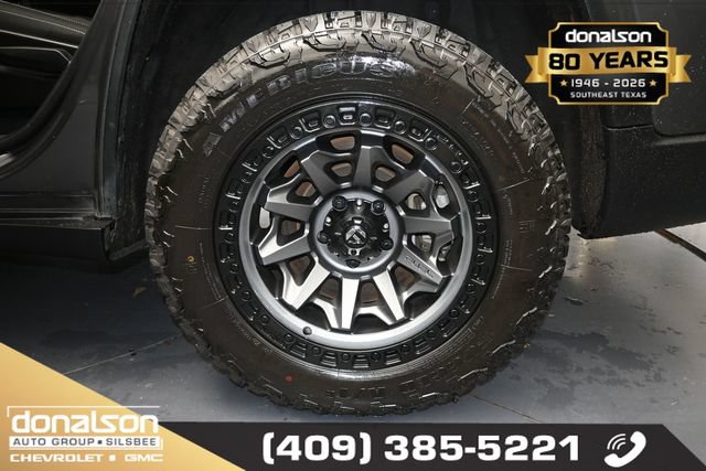 Used 2023 Jeep Grand Cherokee L Laredo RWD image 14