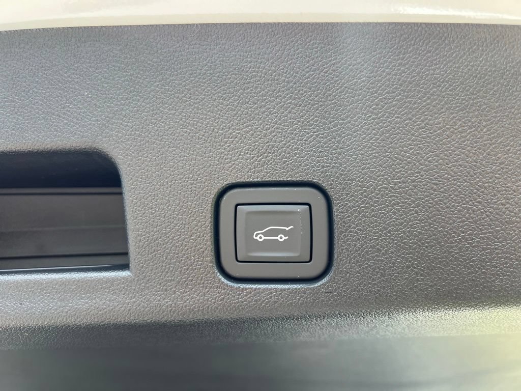 New 2026 Buick Enclave Avenir w/ Super Cruise Package FWD image 28