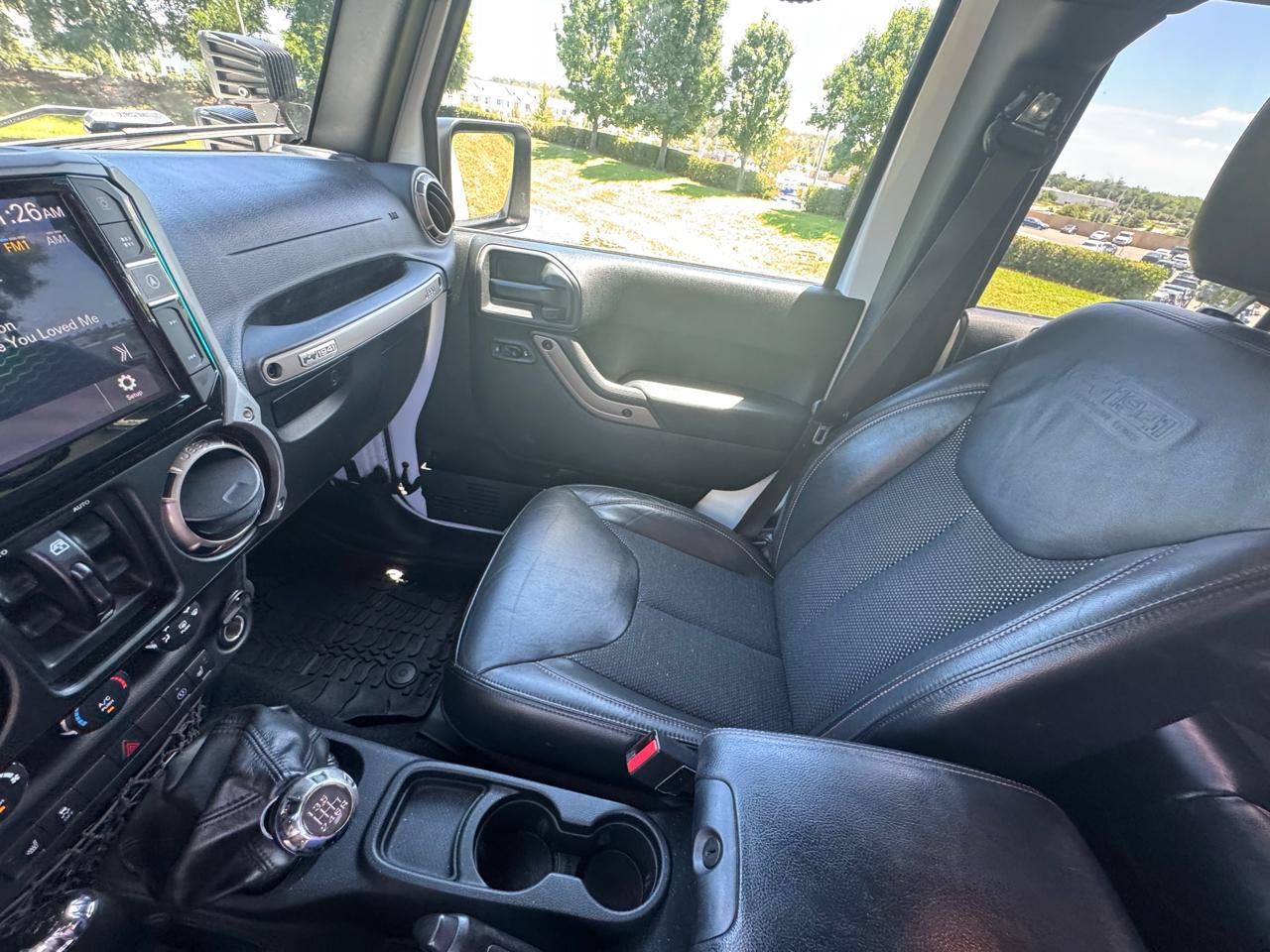 Used 2016 Jeep Wrangler Unlimited Sahara AWD/4WD image 21