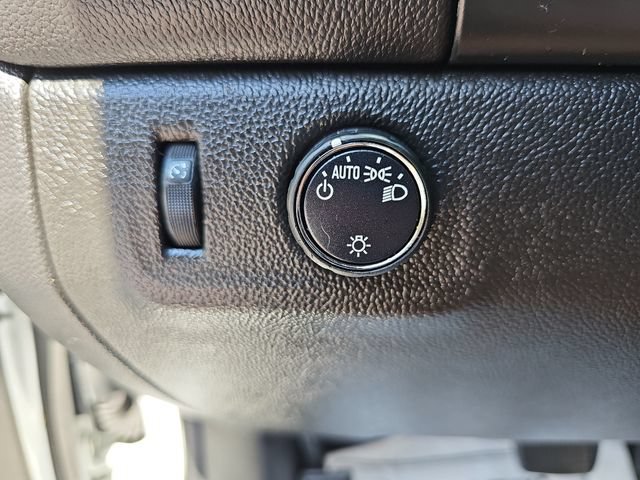 Used 2022 Chevrolet Colorado LT w/ Fleet Safety Package RWD image 26