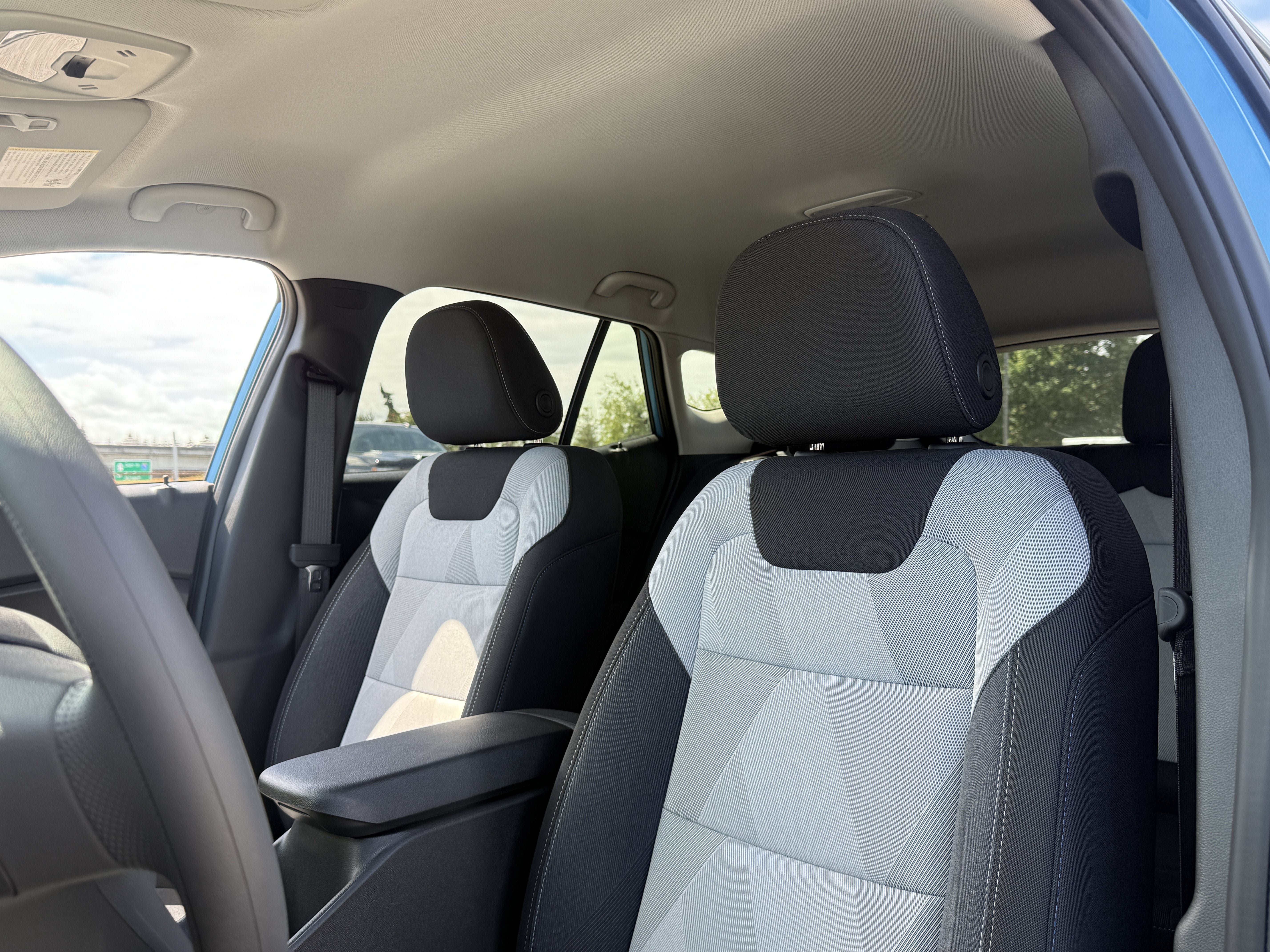 New 2026 Chevrolet Trax LS w/ LS Convenience Package FWD image 10