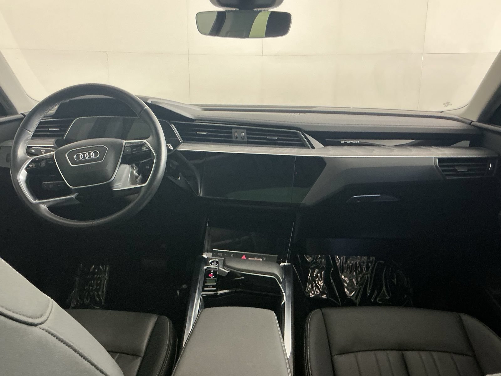 Used 2024 Audi Q8 e-tron Premium Plus AWD/4WD image 15