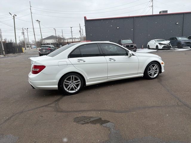 Used 2014 Mercedes-Benz C 300 4MATIC Sedan image 6