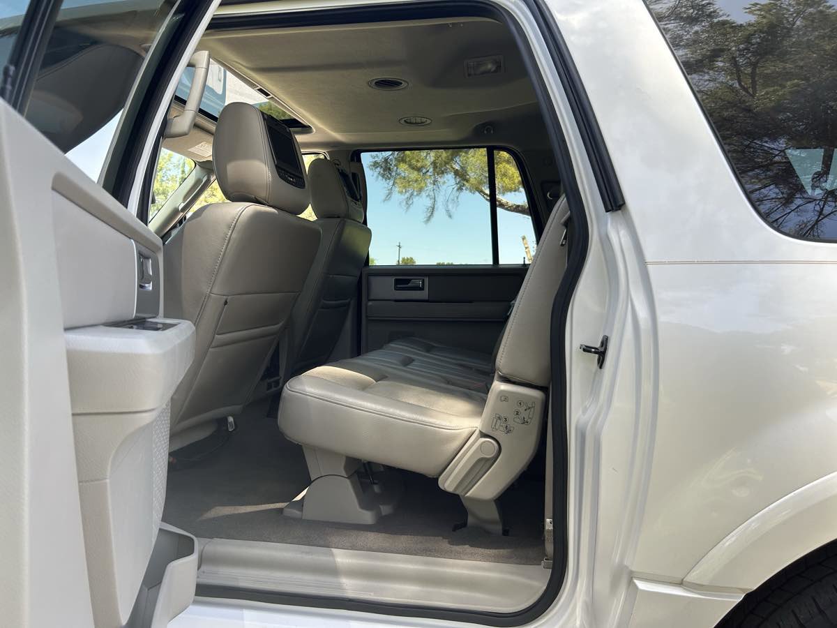 Used 2011 Ford Expedition EL Limited w/ 301A Rapid Spec Order Code image 26