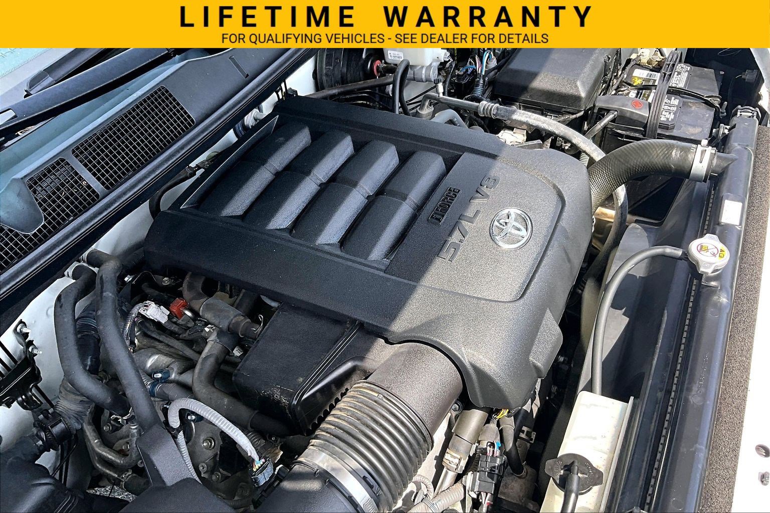 Used 2020 Toyota Tundra SR5 w/ SR5 Convenience Package AWD/4WD image 35