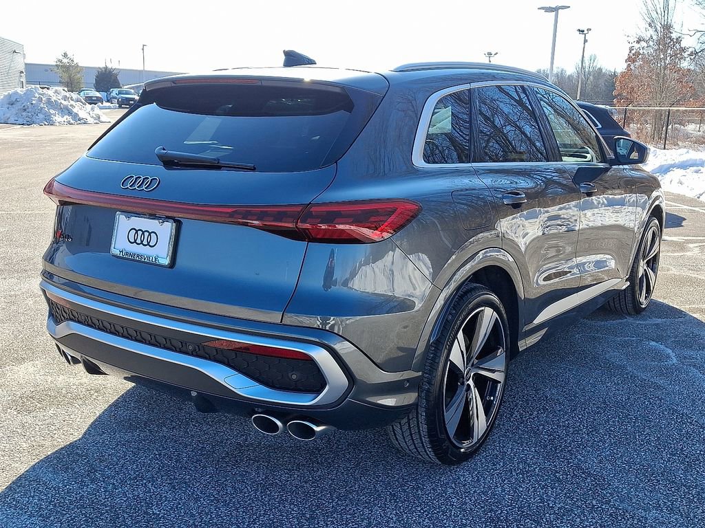 New 2025 Audi SQ5 Premium Plus image 4
