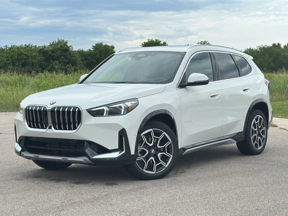 New 2025 BMW X1 xDrive28i w/ Technology Package