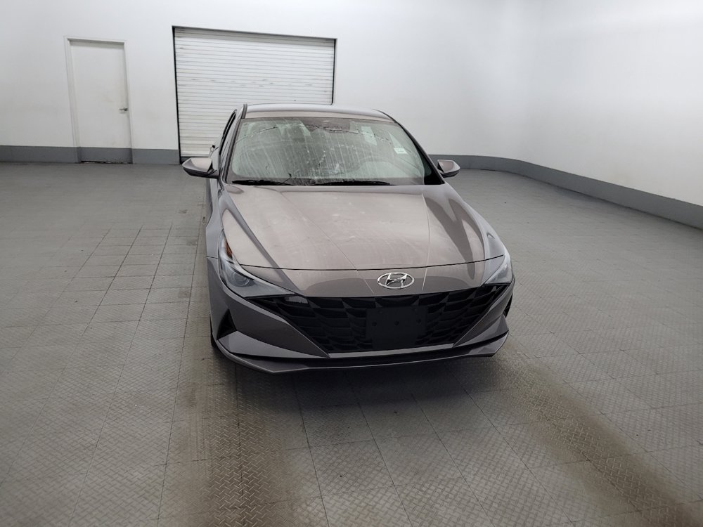 Used 2023 Hyundai Elantra SEL w/ Convenience Package FWD image 14