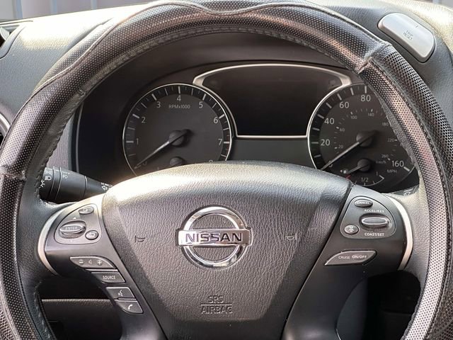 Used 2020 Nissan Pathfinder SL AWD/4WD image 19
