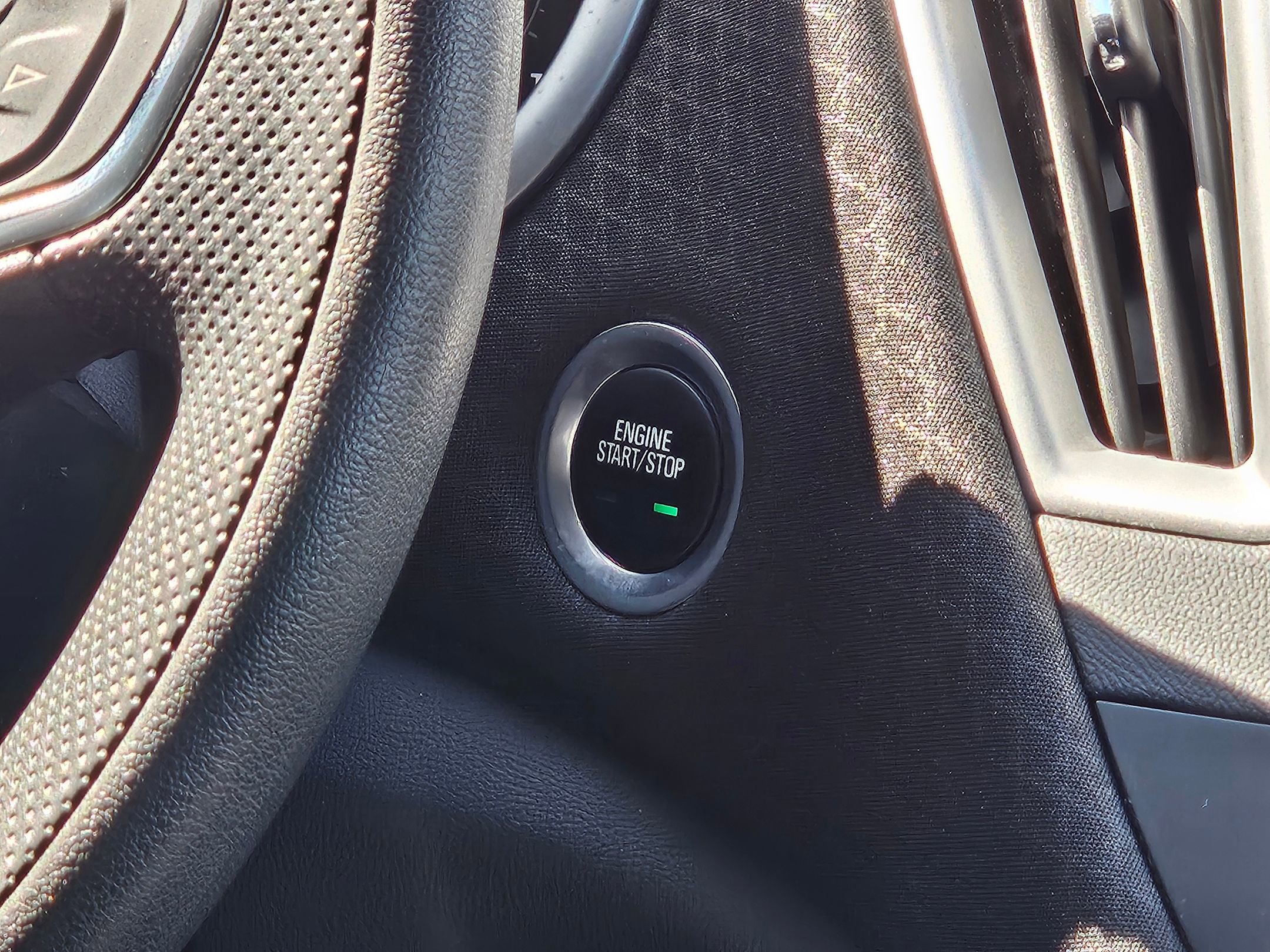 Used 2024 Chevrolet Malibu LT image 14